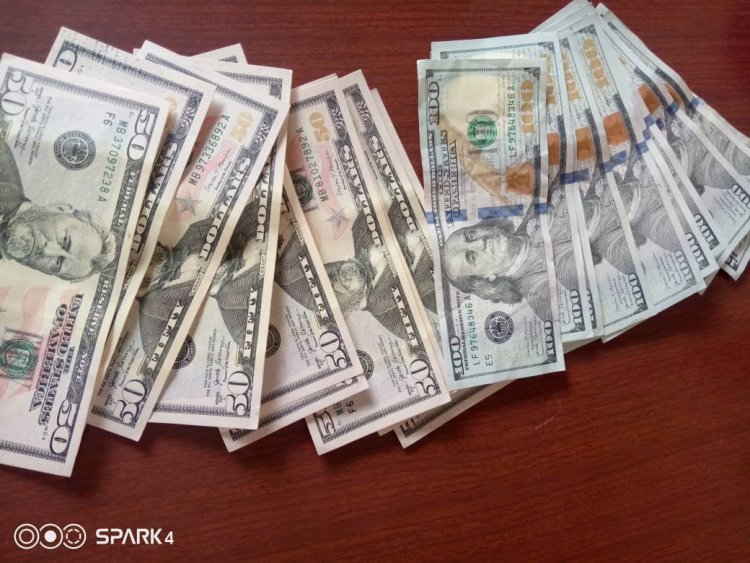 Nyarugenge:Yafatanwe inoti 20 z'amadorali y’Amerika y’amiganano ku biro by'ivunjisha