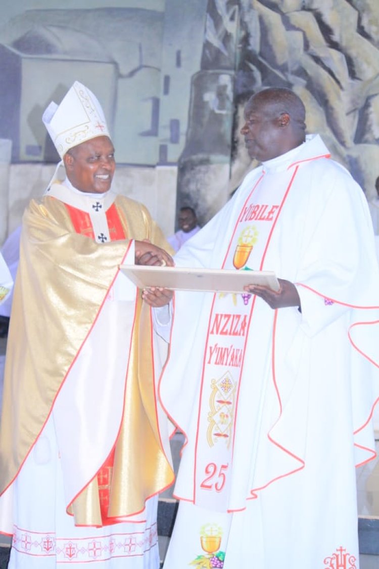 Ngoma:Hatangijwe umwaka w'iyogezabutumwa binahuzwa na Yubile y'imyaka 25 ishize Mulinzi ahawe ubupadiri