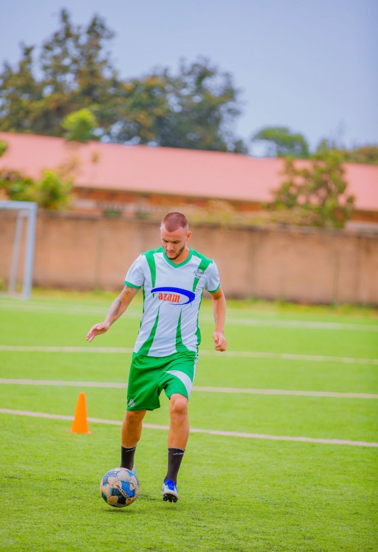 Kiyovu Sports yatandukanye na Rutahizamu w'umurusiya ariko ihindura imvugo 