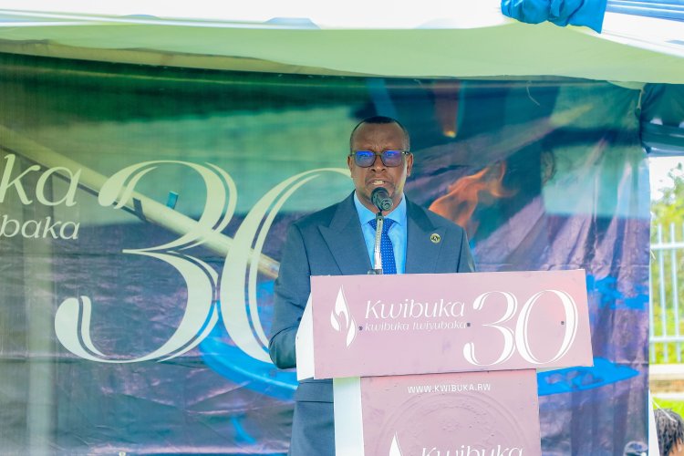 Aba bapfobya aya mateka mubasubize mwibatinya bidukanga-Dr Bizimana 