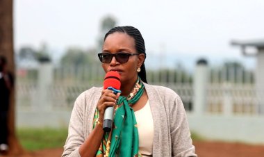 Rwamagana:Depite Nyirabazayire yasabye abaturage kwirinda ubugwari n'ubunebwe bakagera ikirenge mu cy'intwari