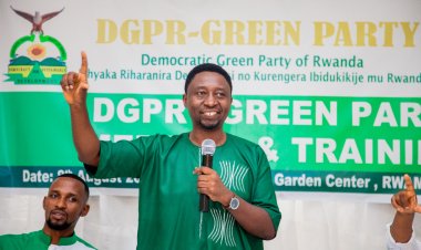 Green Party yibukije abarwanashyaka bayo ko umurwanashyaka mwiza ari uwiteje imbere